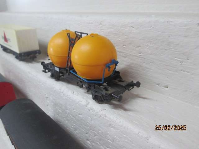 HO SCALE - ROCO - VARIOUS GOODS WAGONS - X4 - BOXED