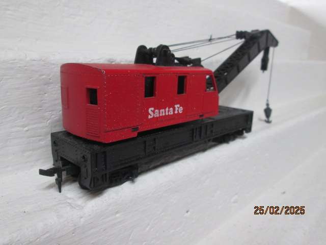HO SCALE - SANTE FE CRANE