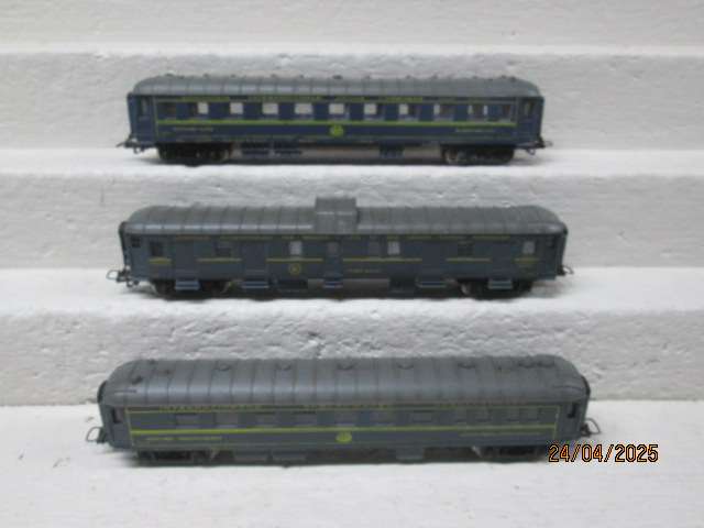 HO SCALE - JOUEFF - ORIENT EXPRESS COACHES - X3