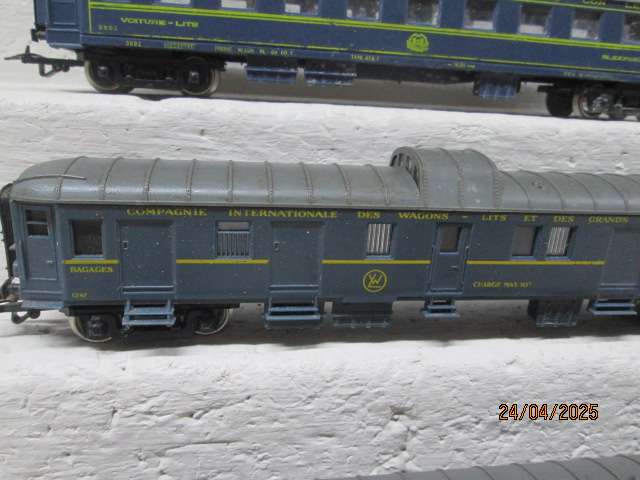 HO SCALE - JOUEFF - ORIENT EXPRESS COACHES - X3