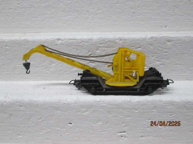 OO SCALE - HORNBY - CRANE