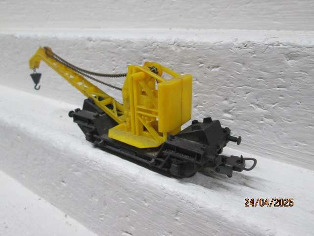 OO SCALE - HORNBY - CRANE