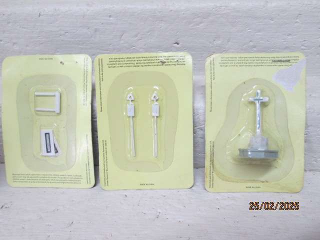 HO SCALE - POLA - RAILWAY SCENERY ACCESSORIES