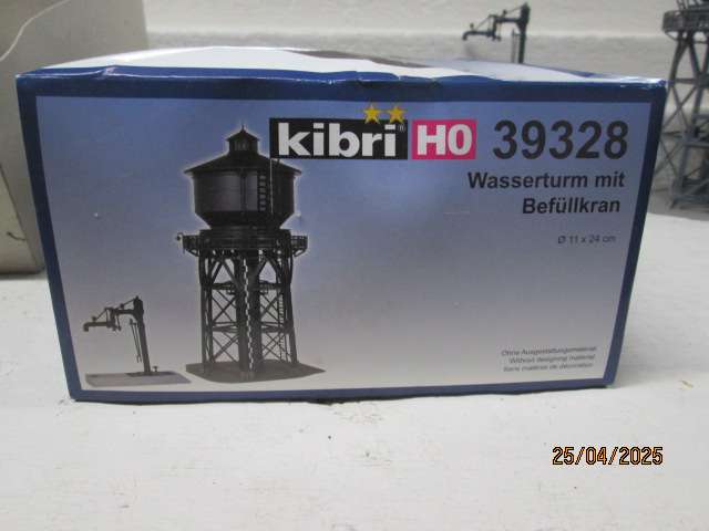 HO SCALE - KIBRI - LARGE WATER TOWER - BOXED