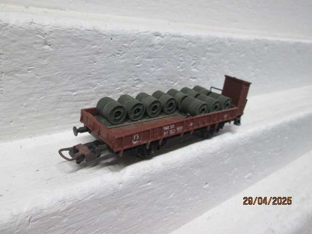 HO SCALE - LIMA - FS OPEN GOODS WITH STEEL COAL LOAD