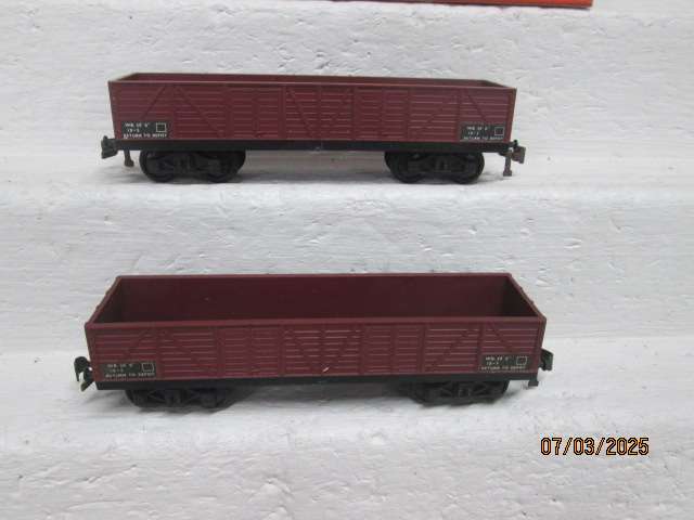 HO SCALE : JOUEF : X2 OPEN GOODS WAGONS - BOXED