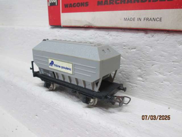 HO SCALE - JOUEF - CLOSED HOPPER - BOXED