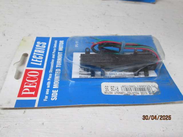 HO SCALE - PECO - SIDE MOUNTED TURN OUT MOTOR - PL-11 - BOXED - X3
