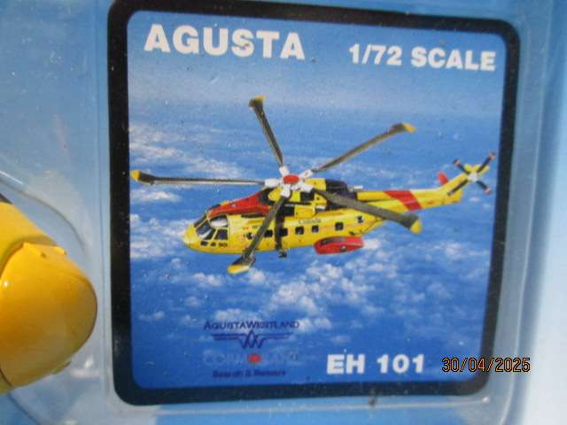 NEWRAY - 1:72 SCALE - AUGUSTA RESCUE HELICOPTER - BOXED