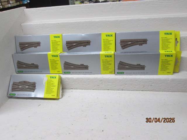 HO / OO SCALE - TRIX - POINTS X6 + DOUBLE SLIP CROSSOVER -BOXED