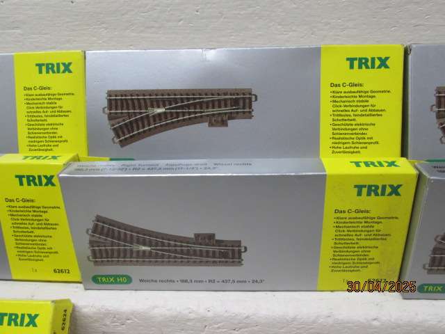 HO / OO SCALE - TRIX - POINTS X6 + DOUBLE SLIP CROSSOVER -BOXED