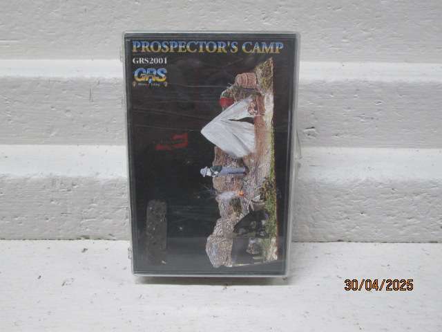 HO SCALE - PROSPECTUS CAMP - KIT - BOXED