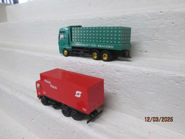 HO SCALE - MAN TRUCKS - X2