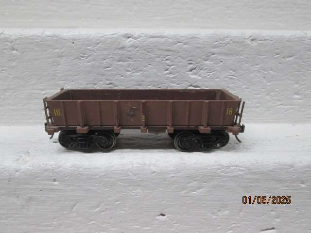 HO SCALE - BACHMANN - SHORT ORE WAGON