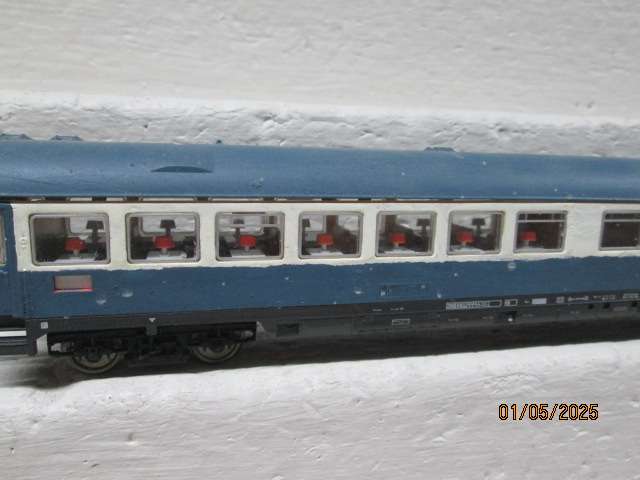 HO SCALE - FLEISCHMANN - BLUE DINING CAR COACH