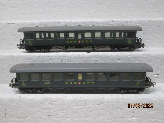 HO SCALE - POCHER - SBB/CFF COACHES - X2