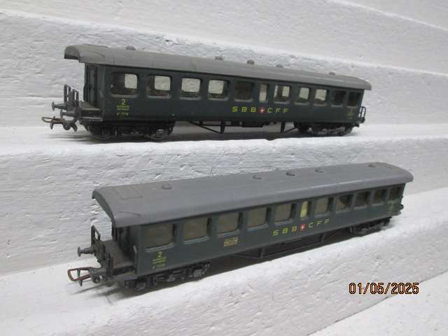 HO SCALE - POCHER - SBB/CFF COACHES - X2