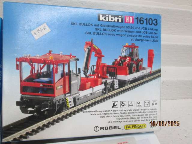 HO SCALE - KIBRI - TRACK MAINTENANCE RAIL VEHICLES WITH BULLDOZER - BOXED