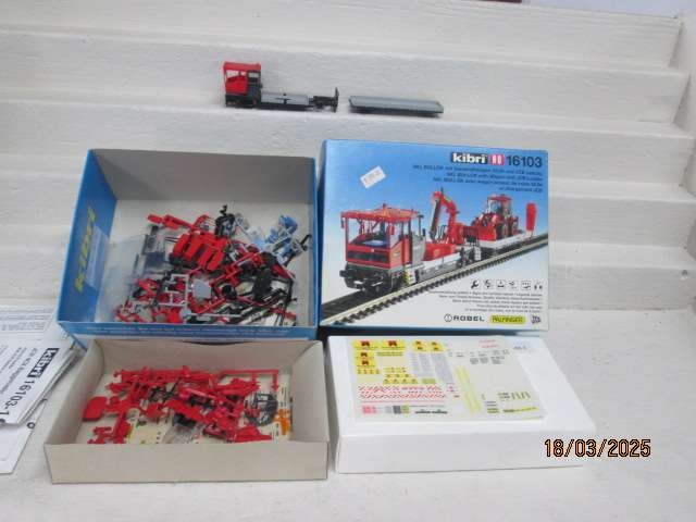 HO SCALE - KIBRI - TRACK MAINTENANCE RAIL VEHICLES WITH BULLDOZER - BOXED