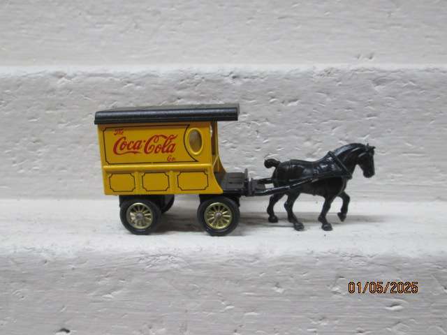 OO SCALE - DAYS GONE OLD TIMER COCA COLA HORSE & CART