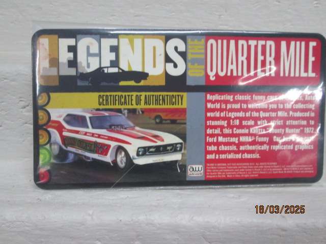 DIE CAST - 1:18 SCALE - AUTOWORLD LEGENDS OF THE QUARTER MILE - 1972 - FORD MUSTANG - FUNNY CAR