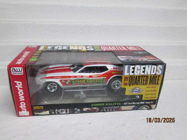 DIE CAST - 1:18 SCALE - AUTOWORLD LEGENDS OF THE QUARTER MILE - 1972 - FORD MUSTANG - FUNNY CAR