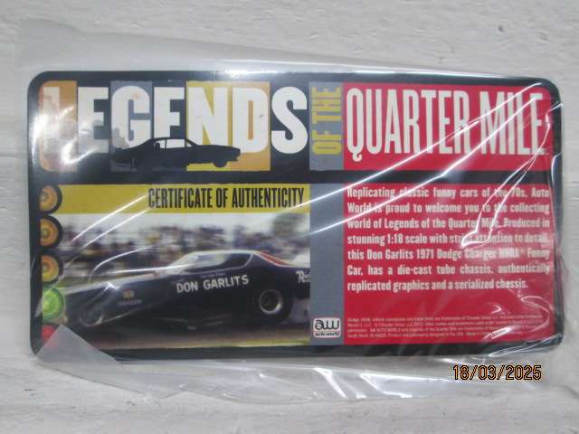 DIE CAST - 1:18 SCALE - AUTOWORLD LEGENDS OF THE QUARTER MILE - 1971 - DODGE CHARGER - FUNNY CAR