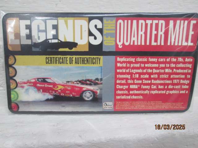 DIE CAST - 1:18 SCALE - AUTOWORLD LEGENDS OF THE QUARTER MILE - 1971 - DODGE CHARGER - FUNNY CAR