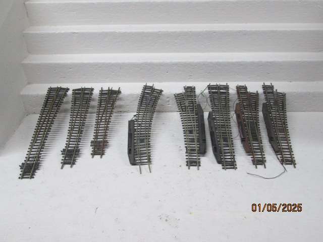 HO / OO SCALE -  VARIOUS POINTS - X8