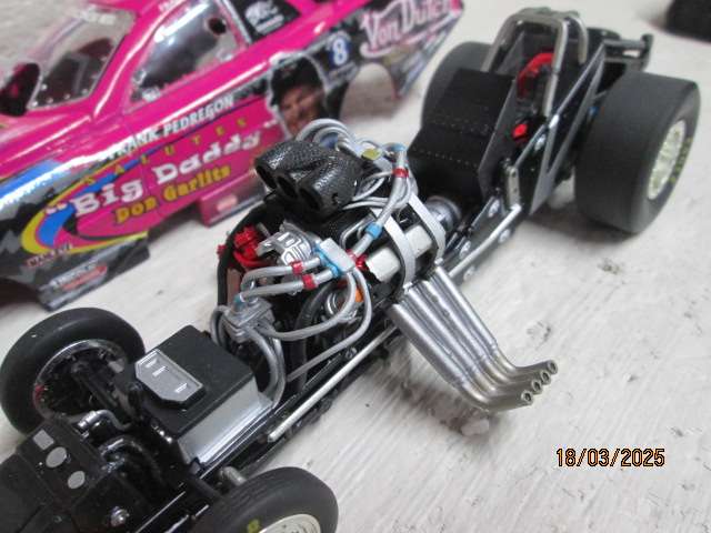 DIE CAST - 1:24 SCALE - RACING CHAMPIONS - DODGE BIG DADDY VON DUTCH  - FUNNY CAR - BOXED