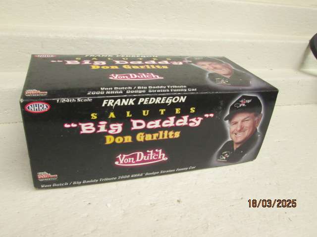 DIE CAST - 1:24 SCALE - RACING CHAMPIONS - DODGE BIG DADDY VON DUTCH  - FUNNY CAR - BOXED