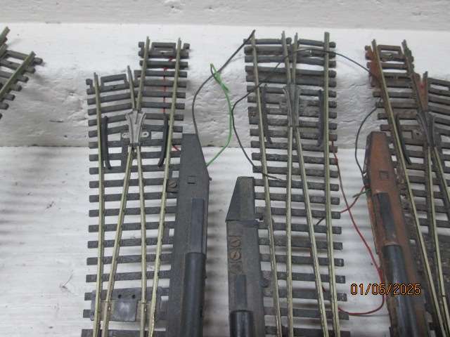 HO / OO SCALE -  VARIOUS POINTS - X8