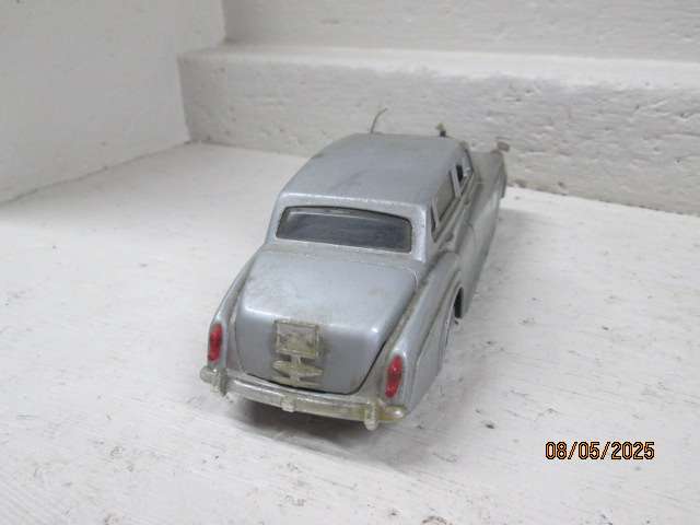 DIE CAST : POLISTIL - ROLLS ROYCE - SILVER CLOUD