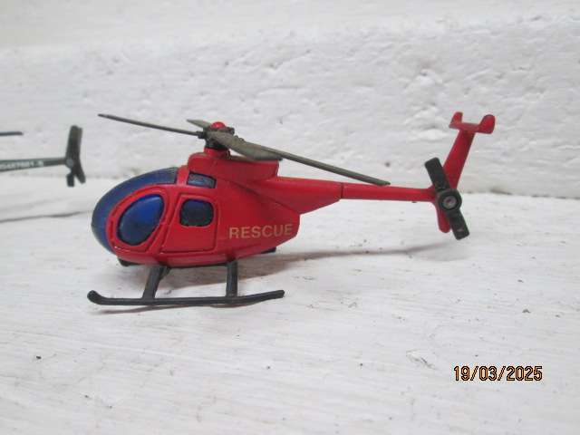 HO / OO SCALE - HELICOPTERS - X3