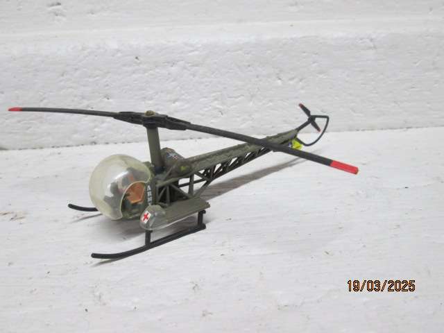HO / OO SCALE - HELICOPTERS - X3