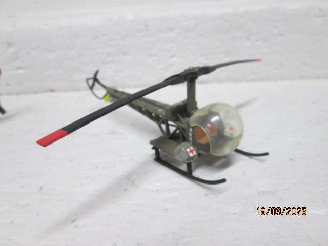 HO / OO SCALE - HELICOPTERS - X3