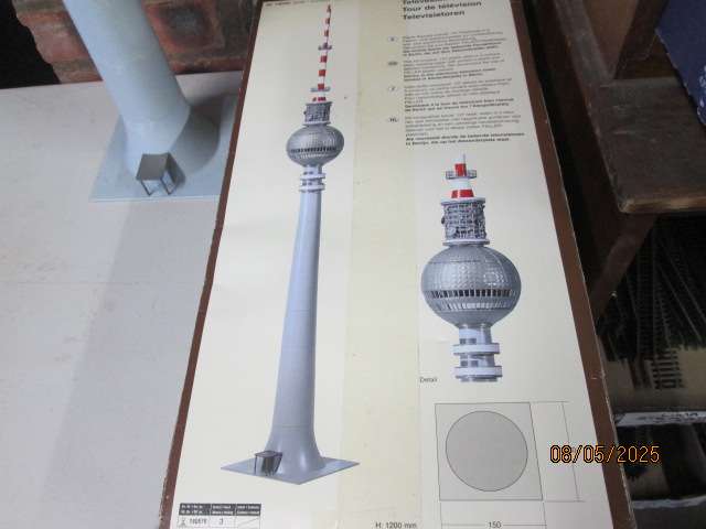 HO SCALE - FALLER - TELEVISION TOWER - BOXED