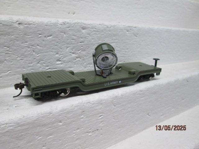 HO SCALE - MODEL POWER - X2 US ARMY WAGONS - BOXED