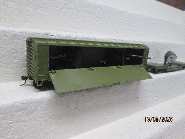 HO SCALE - MODEL POWER - X2 US ARMY WAGONS - BOXED