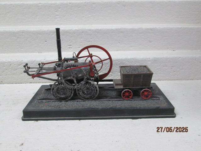 RICHARD TREVITHICK STEAM LOCOMOTIVE - STATIC MODEL