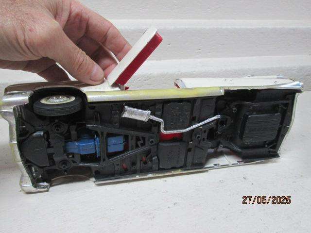 DIE CAST - 1:18 SCALE - X3 DIE CAST MODELS FOR SPARES