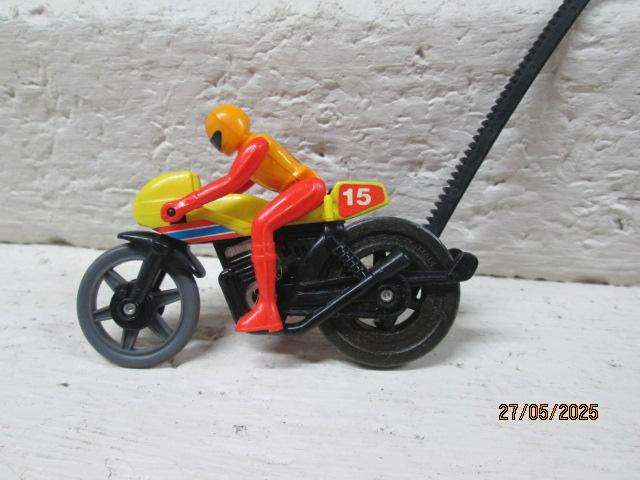 TOMY POP CYCLE - 1982 - JAPAN