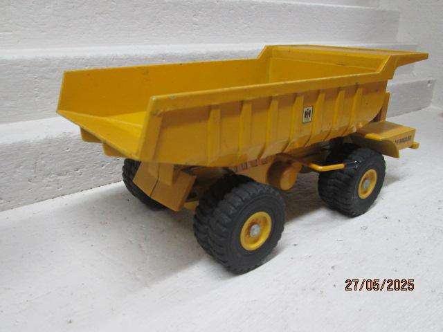 DIE CAST - ERTL CO - PAY HAULER