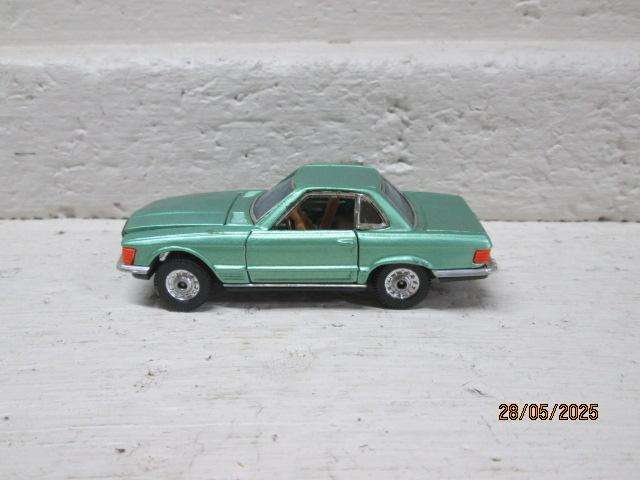 CORGI TOYS - MERCEDEZ BENZ - 350SL