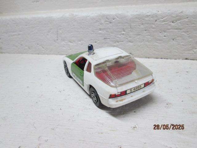 CORGI TOYS - POLIZEI PORSCHE 924
