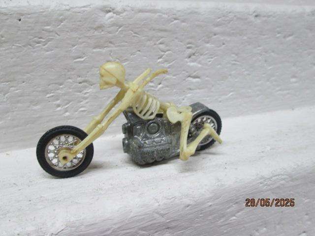 VARIOUS MOTORBIKES - X3