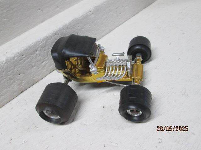 ZEE OLD TIMER DRAGSTER MODELS - X2