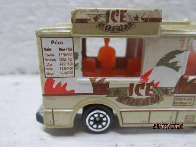 DIE CAST ICE CREAM TRUCK