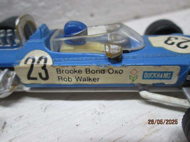 SURTEES - TS9 F1 + FERRARI 312 B2 F1 MODELS