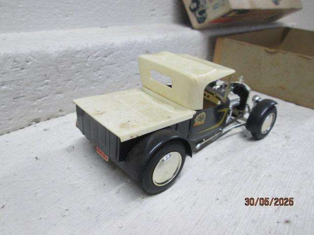 MONOGRAM - FORD T PICKUP - BLACK WIDOW - BOXED